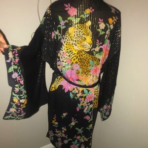 Spell and the Gypsy Jimmy Kimono Robe SM